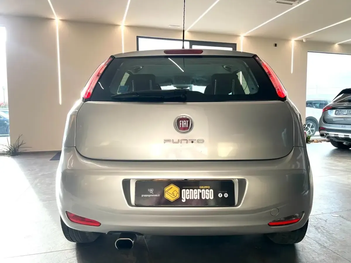 Occasion Fiat Punto S 85 ch (62 kW) 2014 Gris Citadine