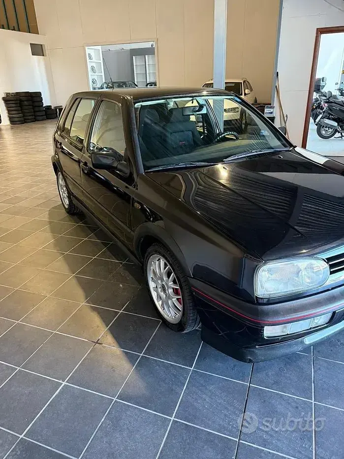 Usata VW Golf III GTI 150 CV (110 kW) 1996 Nero Berlina