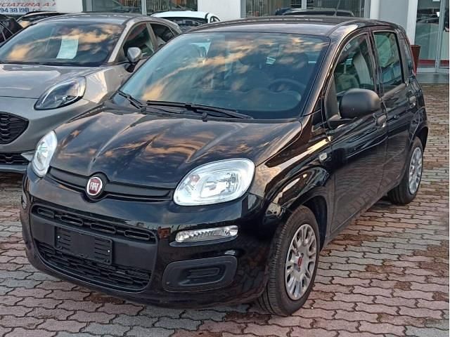 Nero Usata 2021 Fiat Panda Due volumi | 9970 € (Buon prezzo) - Immagine 1/4