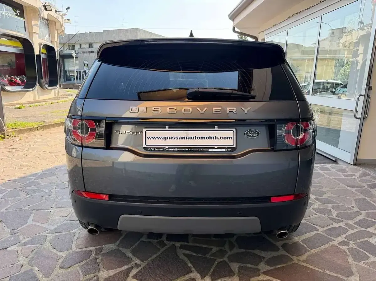 Usata Land Rover Discovery Sport SE 150 CV (110 kW) 2018 Grigio SUV
