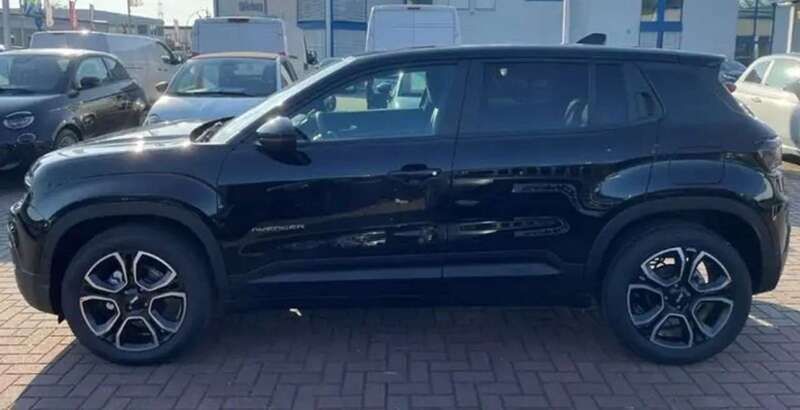 Usata Jeep Avenger Summit 101 CV (74 kW) 2024 Nero SUV