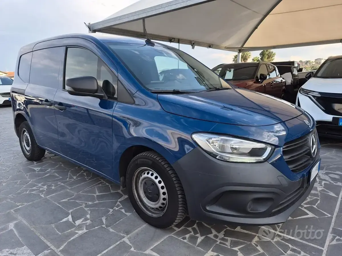 Usata Mercedes Citan 112 116 CV (85 kW) 2023 Bluazzurro Monovolume