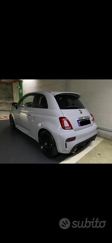 Usata Abarth 595 165 CV (121 kW) 2023 Grigio Utilitaria