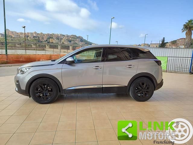 Occasion Peugeot 3008 Allure 120 ch (88 kW) 2017 Gris SUV