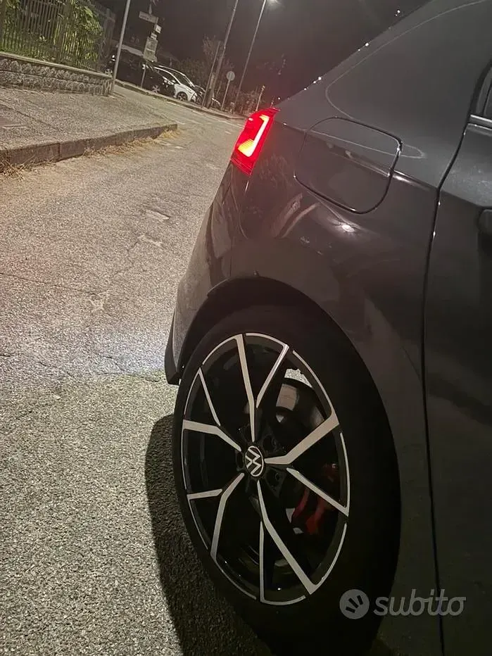 Usata VW Golf VIII GTI 245 CV (180 kW) 2022 Berlina