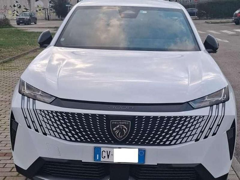 Usata Peugeot 3008 Allure 136 CV (100 kW) 2024 Bianco SUV
