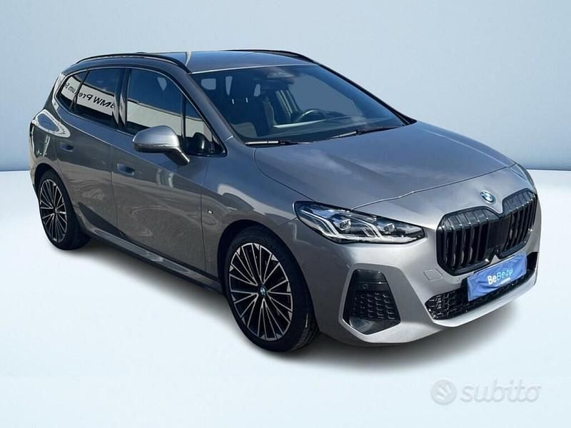 Usata BMW 218 Active Tourer M Sport 150 CV (110 kW) 2025 Grigio metallizzato Monovolume