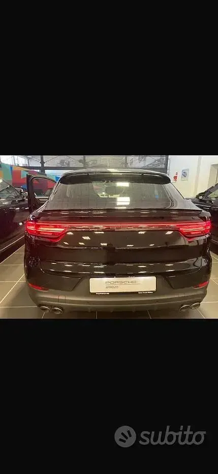 Usata Porsche Cayenne 340 CV (250 kW) 2019 Nero SUV