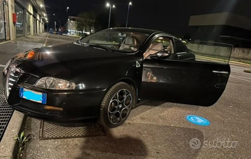 Usata Alfa Romeo GT 2005 Nero Coupé