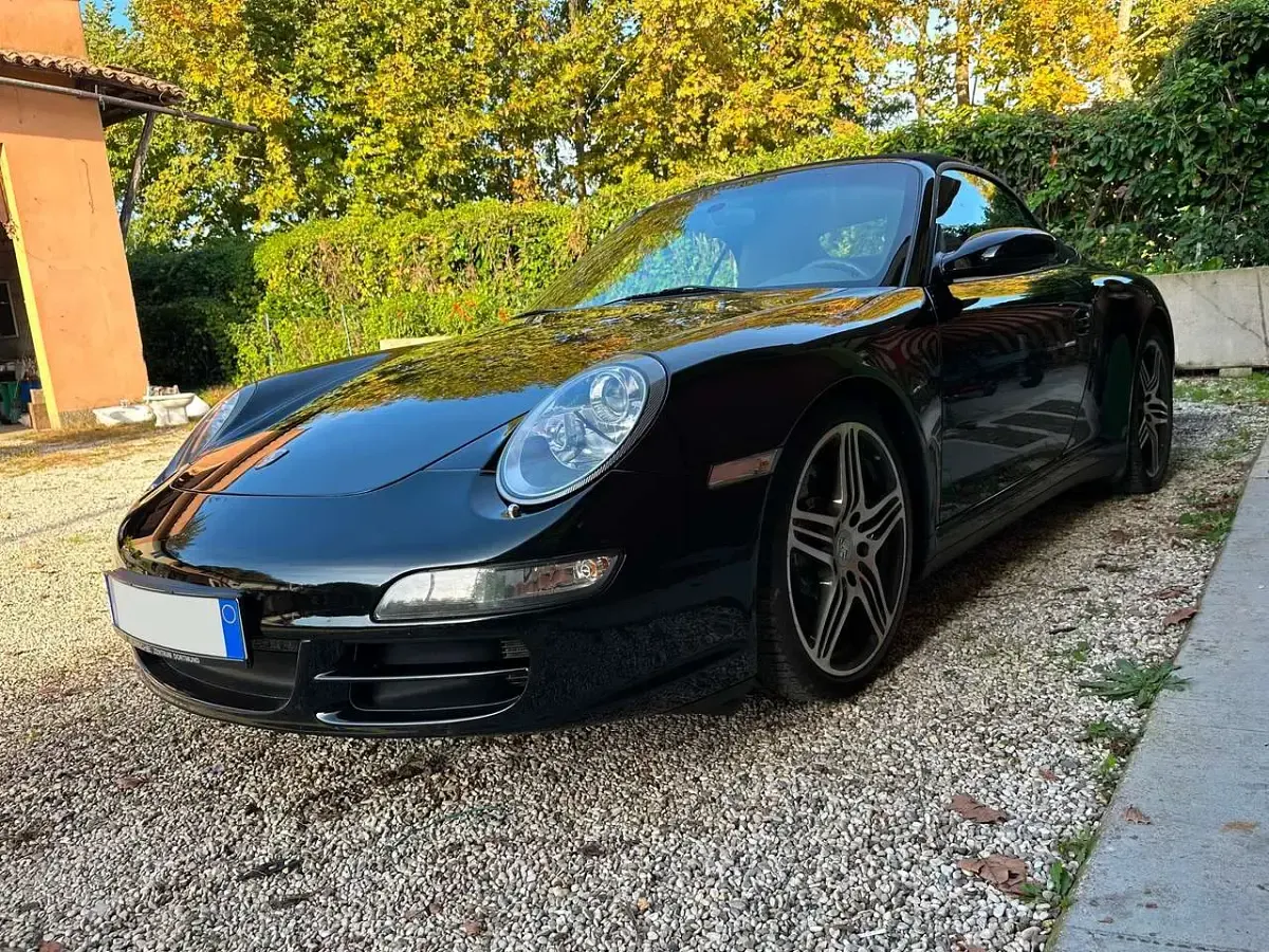 Usata Porsche 997 355 CV (261 kW) 2006 Nero Cabrio