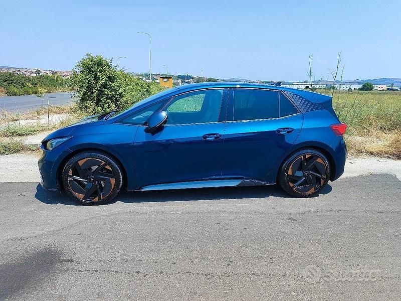 Usata Cupra Born 58 kW (79 CV) 2021 Blu Utilitaria