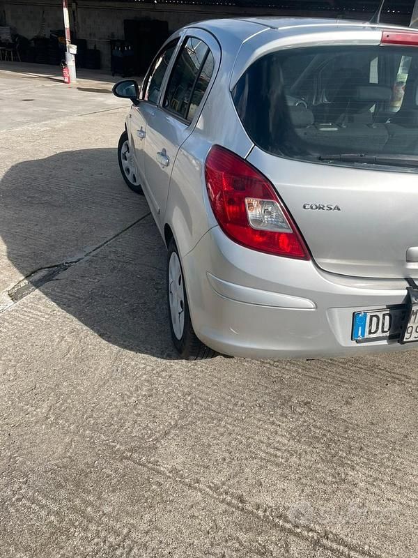 Usata Opel Corsa 2006 Grigio Utilitaria