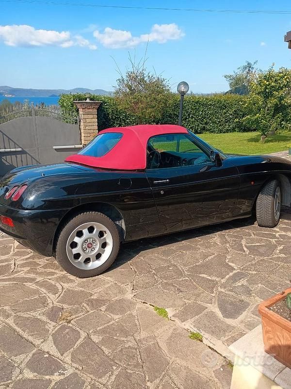 Usata Fiat Barchetta 130 CV (95 kW) 1997 Nero Cabrio