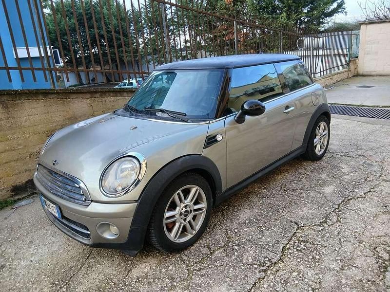 Usata Mini Cooper D 109 CV (80 kW) 2008 Utilitaria