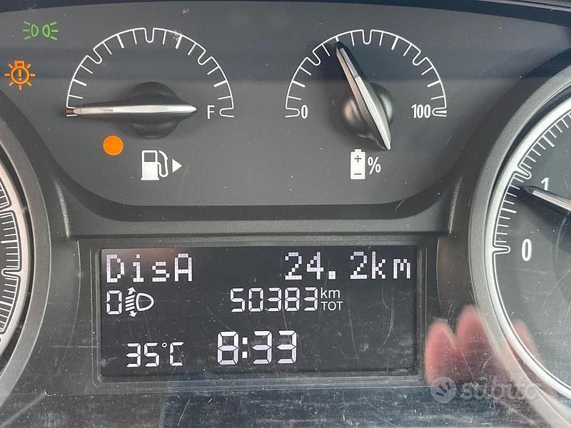 Usata Lancia Ypsilon 69 CV (50 kW) 2022 Grigio Utilitaria