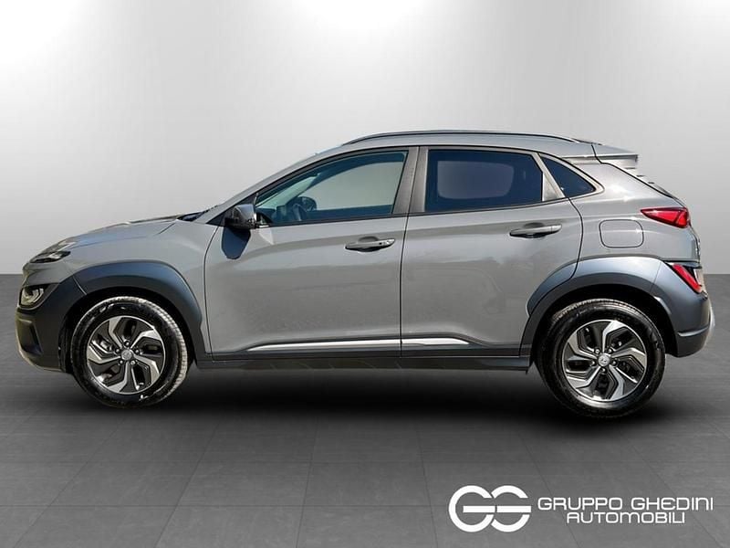 Usata Hyundai Kona 105 CV (77 kW) 2022 Grigio scuro met SUV