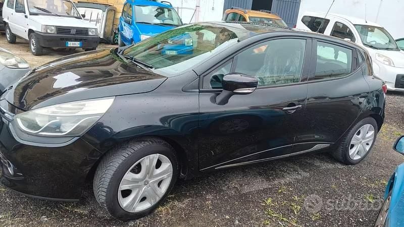 Usata Renault Clio IV 75 CV (55 kW) 2017 Nero Berlina