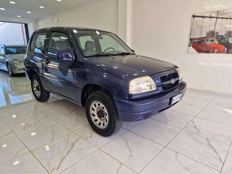 Blu/azzurro Usata 2000 Suzuki Grand Vitara SUV | 5500 € (Buon prezzo) - Immagine 1/4