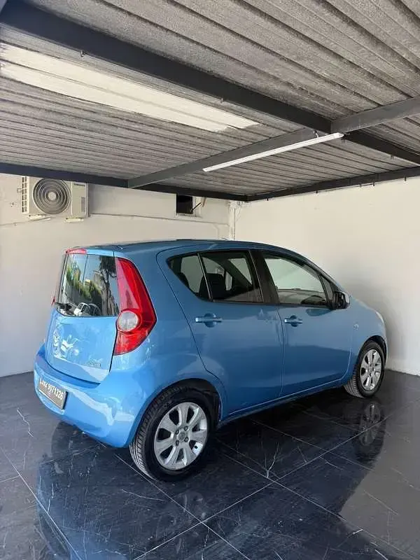 Usata Opel Agila Enjoy 65 CV (47 kW) 2009 Utilitaria