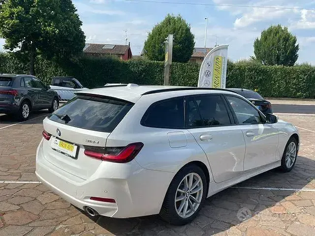 Usata BMW 318 Advantage 150 CV (110 kW) 2022 Bianco Station wagon