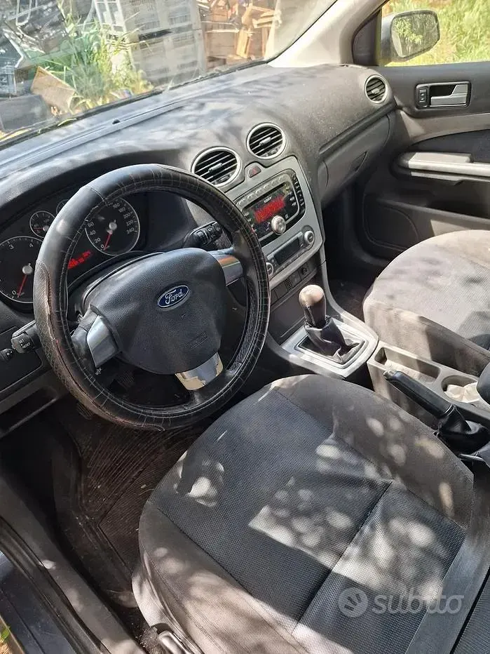 Brugt Ford Focus 90 HK (66 kW) 2007 Sort Sedan