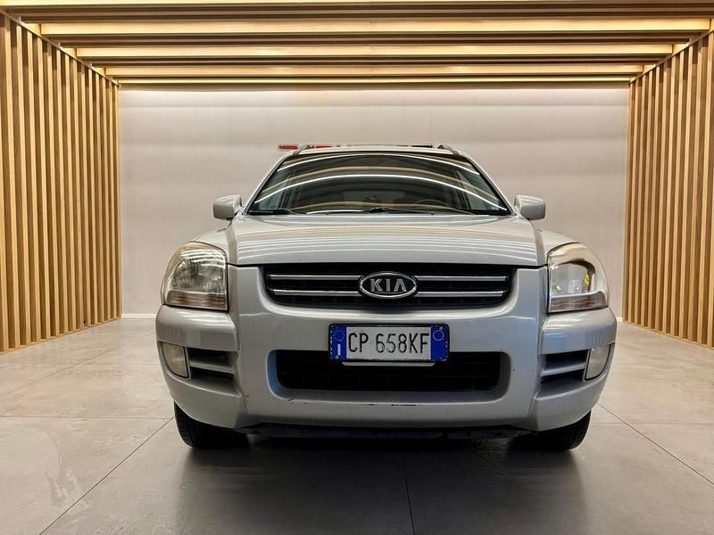 Usata Kia Sportage 175 CV (128 kW) 2006 Grigio SUV