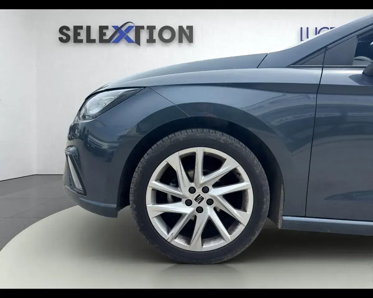 Usata Seat Ibiza FR 95 CV (69 kW) 2025 Grigio Utilitaria