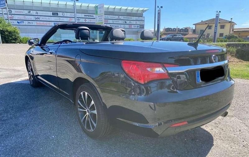 Käytetty Lancia Flavia 170 HP (125 kW) 2014 Sininen Avoauto