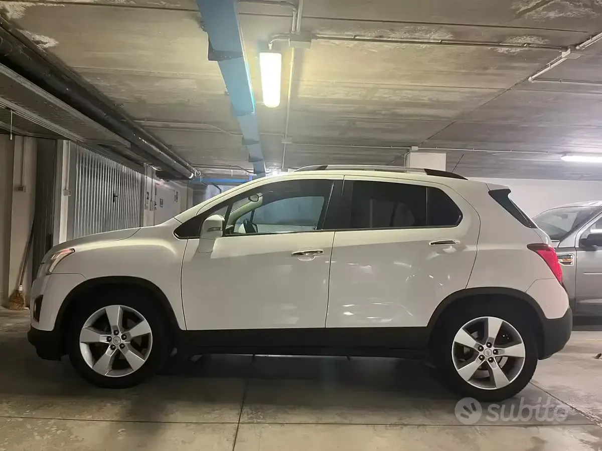 Usata Chevrolet Trax LTZ 131 CV (96 kW) 2014 Bianco SUV