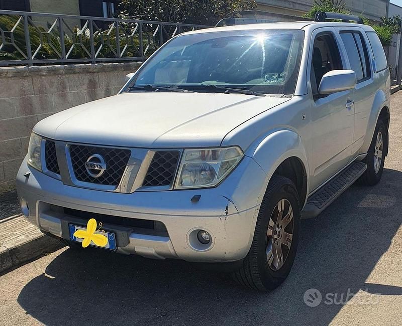 Usata Nissan Pathfinder 174 CV (127 kW) 2008 Grigio SUV
