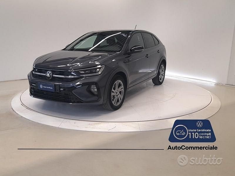 Usata VW Taigo R-line 110 CV (80 kW) 2022 Grigio scuro SUV