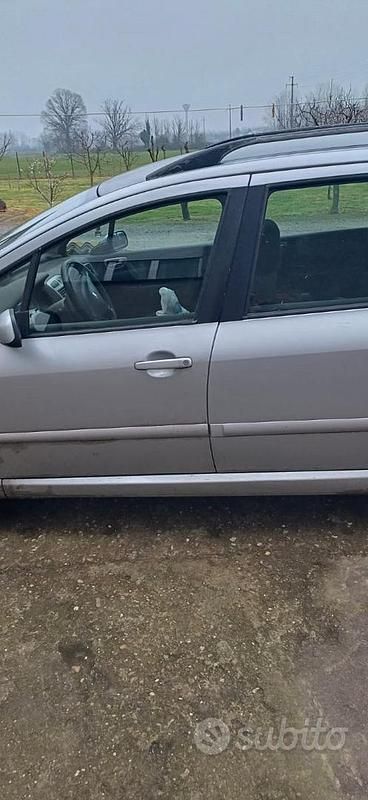 Usata Peugeot 307 90 CV (66 kW) 2004 Grigio Berlina