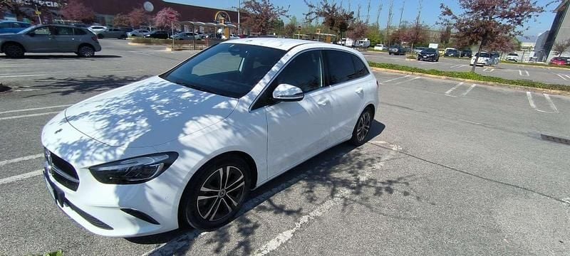 Gebraucht Mercedes B180 Advanced 136 PS (100 kW) 2024 Van / Kleinbus