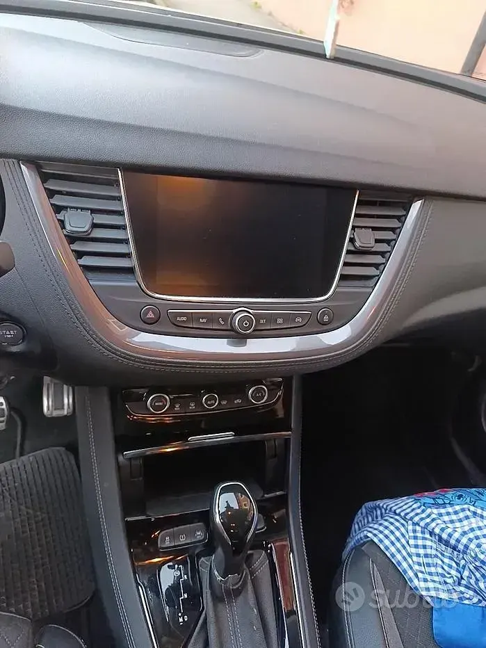 Usata Opel Grandland X 177 CV (130 kW) 2019 Grigio SUV