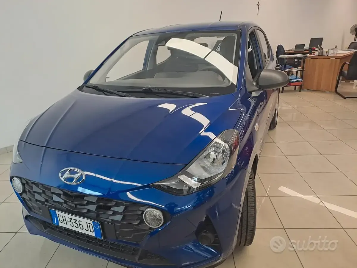 Usata Hyundai i10 Advanced 67 CV (49 kW) 2021 Bluazzurro Utilitaria