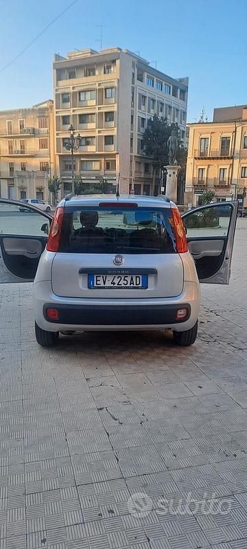Usata Fiat Panda 69 CV (50 kW) 2012 Grigio Utilitaria