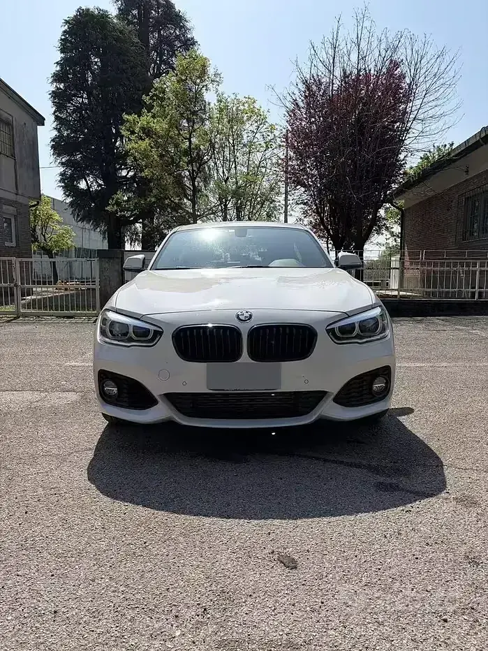 Usata BMW 116 M Sport 109 CV (80 kW) 2018 Bianco Utilitaria