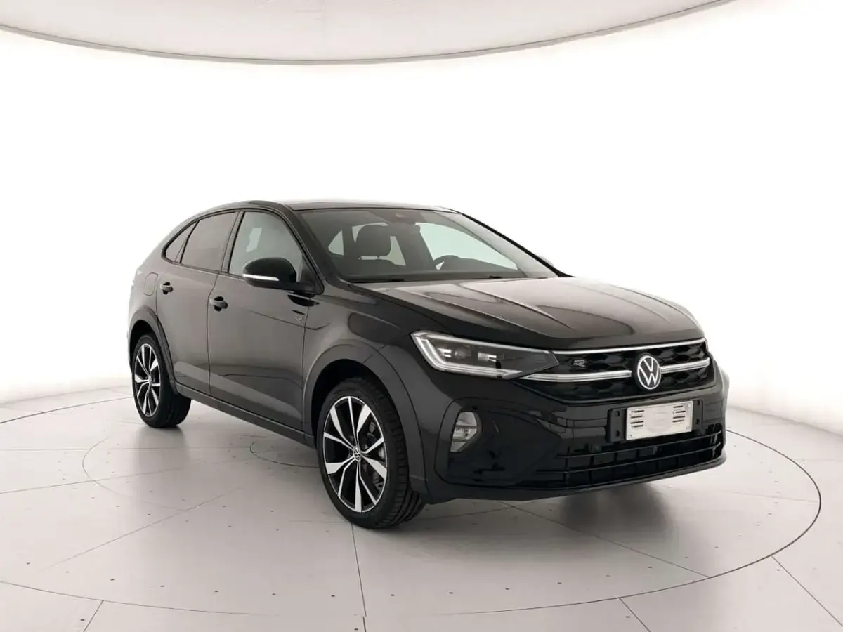 Nuova VW Taigo R-line Plus 116 CV (85 kW) 2026 Deep black perlato SUV