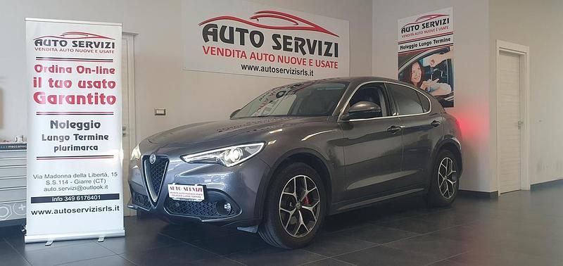 Usata Alfa Romeo Stelvio Veloce 210 CV (154 kW) 2018 Grigio SUV