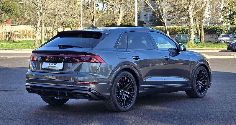 Usata Audi Q8 S-Line 286 CV (210 kW) 2025 Grigio SUV
