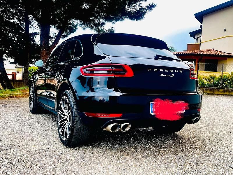Usata Porsche Macan 250 CV (183 kW) 2015 Nero SUV