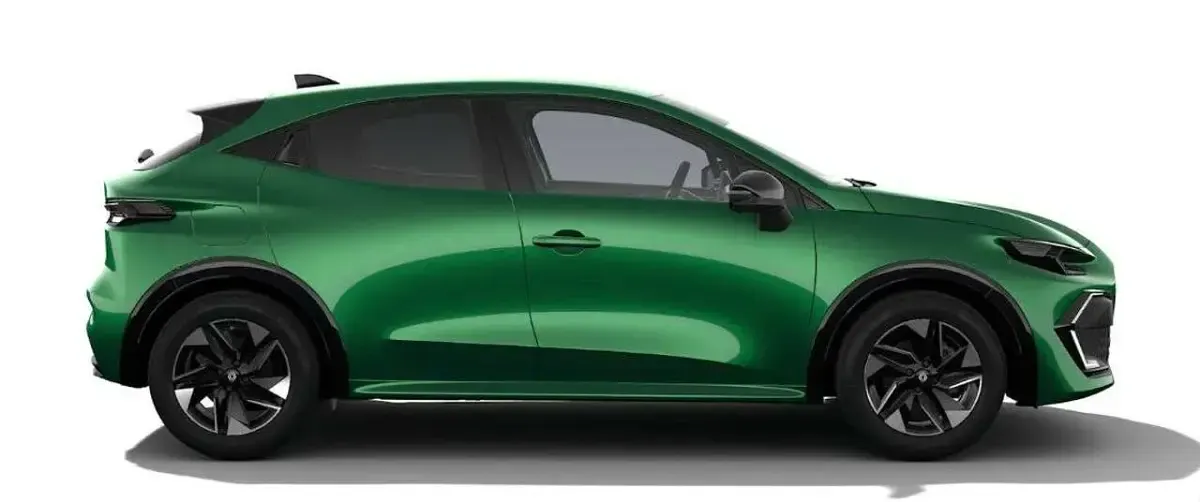 Nuova Renault Clio V Techno 120 CV (88 kW) 2026 Verde assoluto Berlina