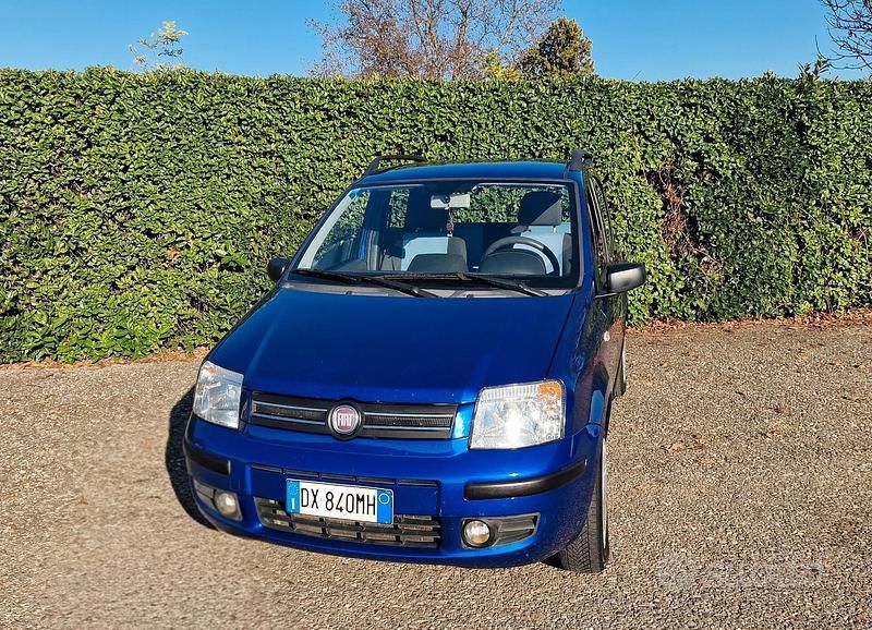Usata Fiat Panda Dynamic 60 CV (44 kW) 2009 Blu Berlina