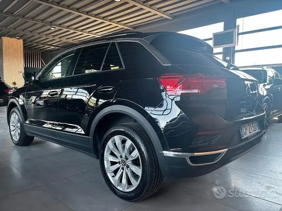 Usata VW T-Roc Advance 150 CV (110 kW) 2021 Nero SUV