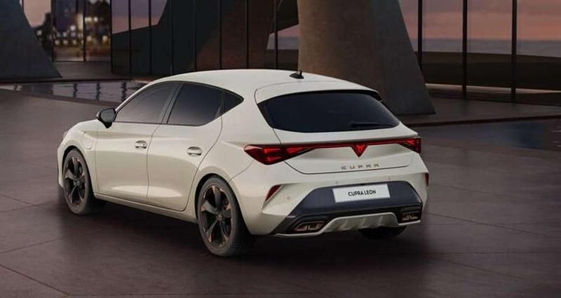 Nuova Cupra Leon 204 CV (150 kW) 2026 Taiga grey Berlina