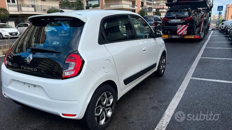 Usata Renault Twingo Intens 65 CV (47 kW) 2019 Bianco Utilitaria