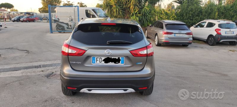 Usata 2016 Nissan Qashqai SUV | 12.000 € (Super prezzo) - Immagine 1/4