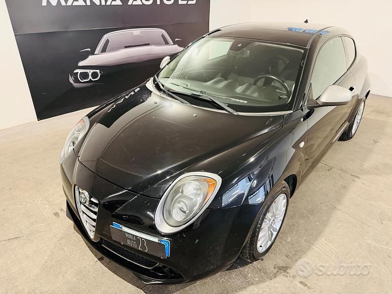 Second-hand Alfa Romeo MiTo Distinctive 79 CP (58 kW) 2016 Negru Hatchback