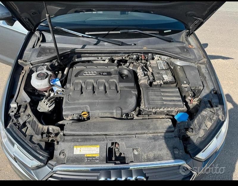 Usata Audi A3 2018 Grigio Berlina