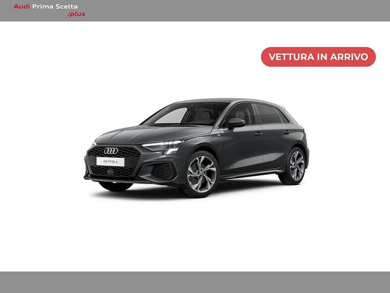 Grigio daytona perlato Usata 2024 Audi A3 S-Line Tre volumi | 34.900 € (Buon prezzo) - Immagine 1/4